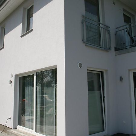 Uebernachtung Bei Michael - Ferienwohnung Rostock Eksteriør billede