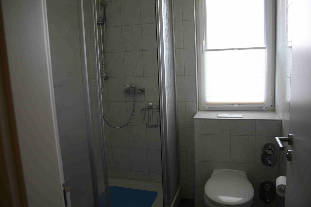 Uebernachtung Bei Michael - Ferienwohnung Rostock Værelse billede
